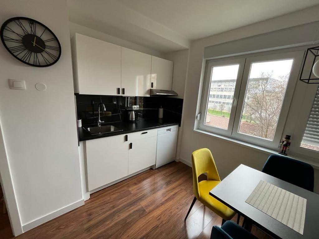 Four Pearls Apartment Karlovac Ngoại thất bức ảnh
